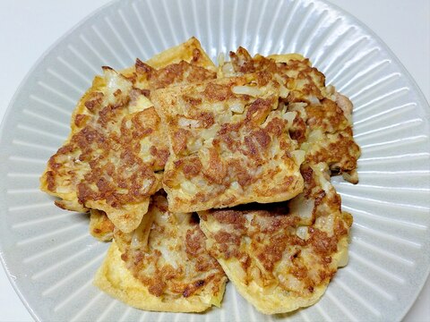 簡単なおつまみ、油揚げのひき肉乗せ